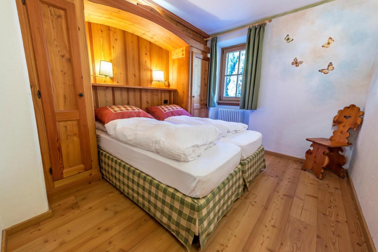 Rifugio Lago Nambino Мадона ди Кампильо Екстериор снимка