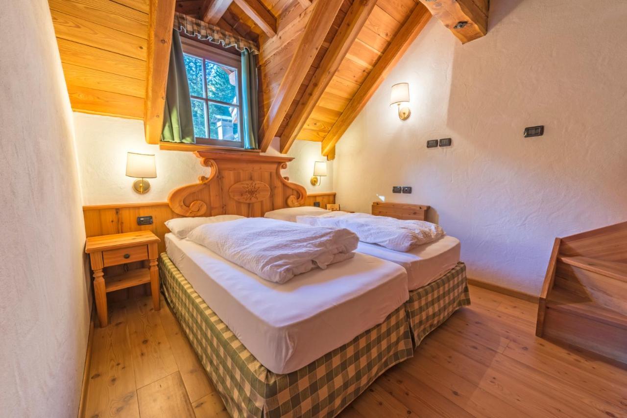 Rifugio Lago Nambino Мадона ди Кампильо Екстериор снимка