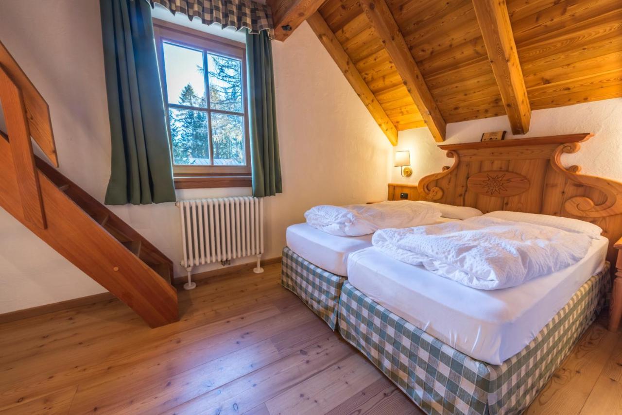 Rifugio Lago Nambino Мадона ди Кампильо Екстериор снимка